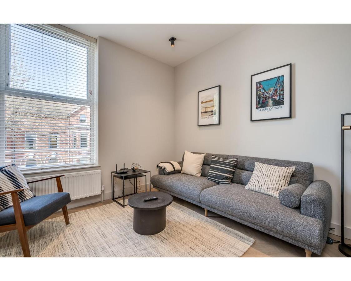 Central Belfast Apartments: University Street Bagian luar foto