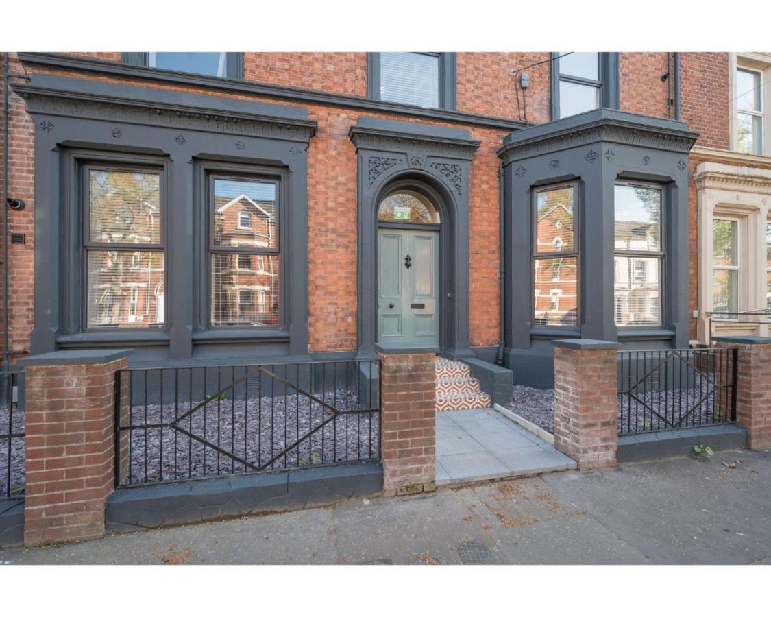 Central Belfast Apartments: University Street Bagian luar foto