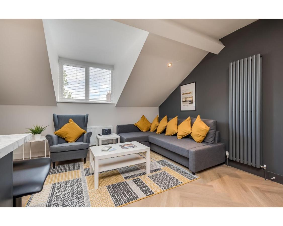 Central Belfast Apartments: University Street Bagian luar foto