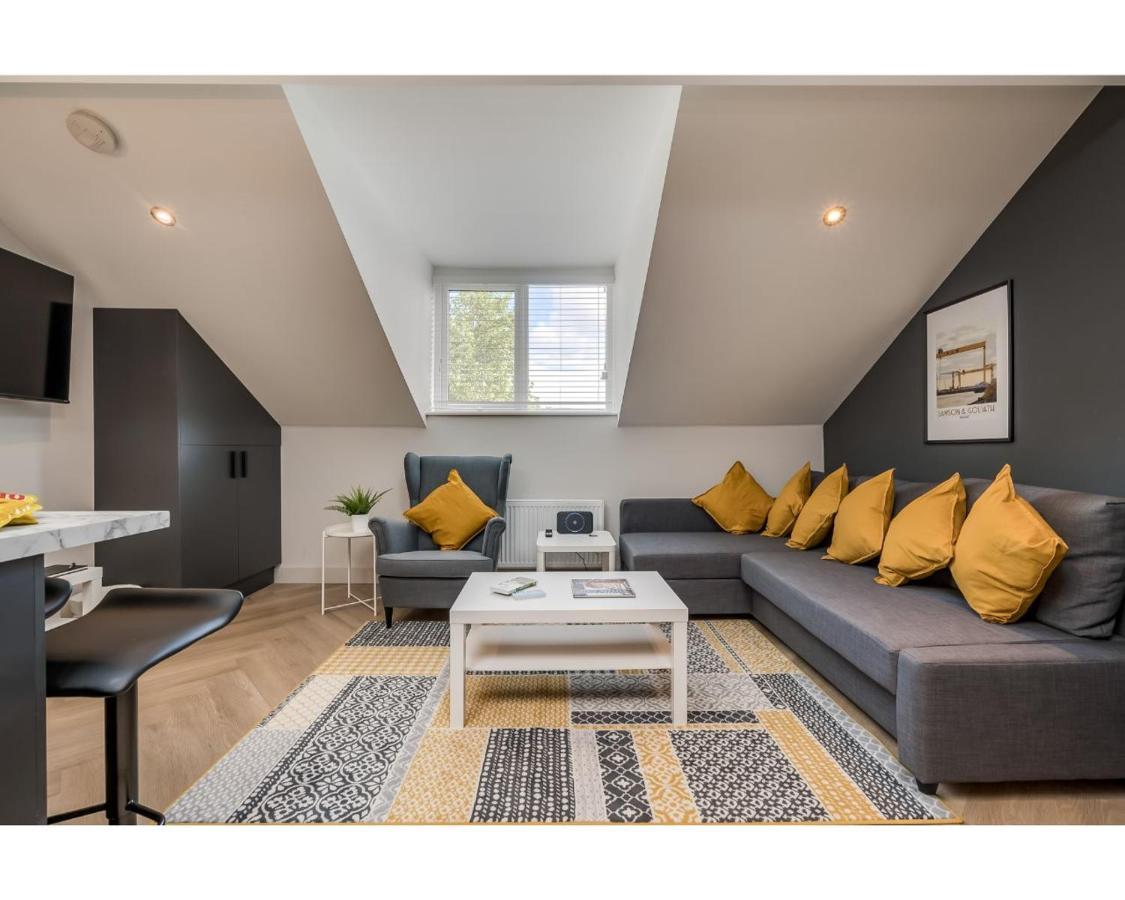 Central Belfast Apartments: University Street Bagian luar foto