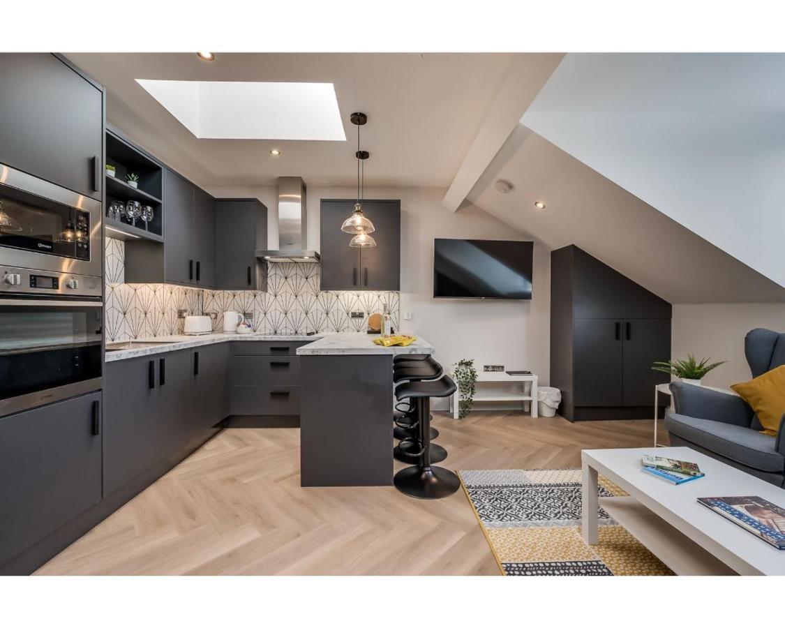 Central Belfast Apartments: University Street Bagian luar foto